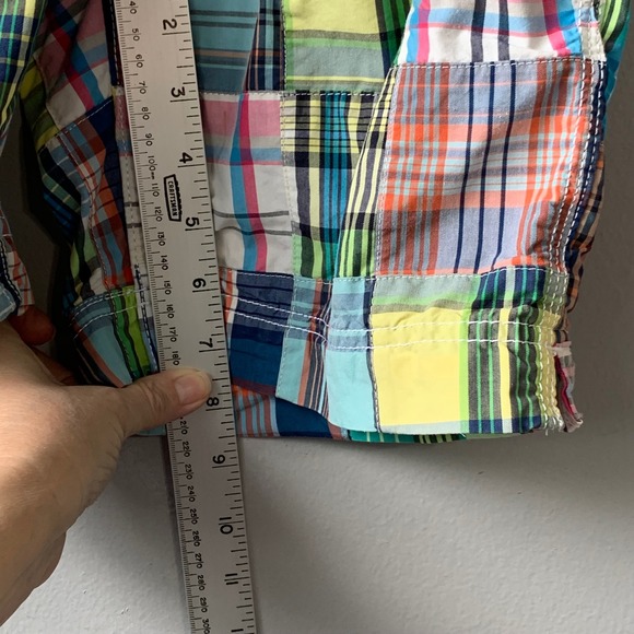 Gap Surf kids preppy multi plaid swim trunks with side and rear pockets. Size M - Picture 10 of 11
